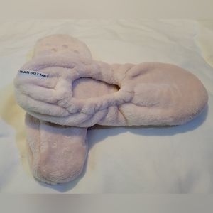 Wamsutta Pink Slippers Women's Size 9-10